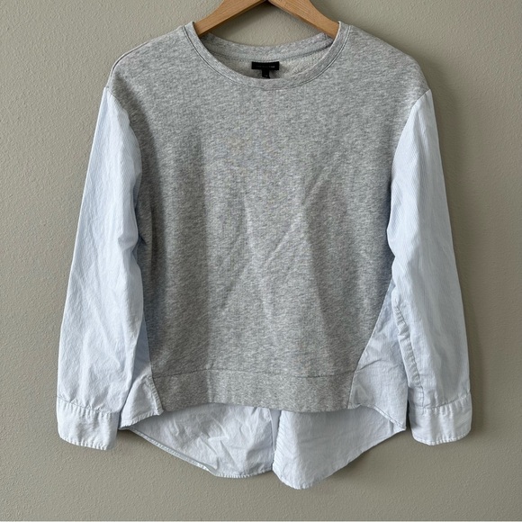 Who What Wear Gray & Light Blue Button Down Back Blouse Size Medium - Picture 2 of 14